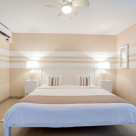 Floris Suite Hotel - Spa & Beach Club - Adults Only Piscadera Bay Exteriér fotografie