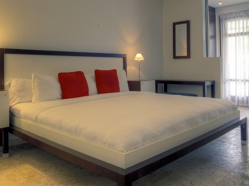 Floris Suite Hotel - Spa & Beach Club - Adults Only Piscadera Bay Exteriér fotografie