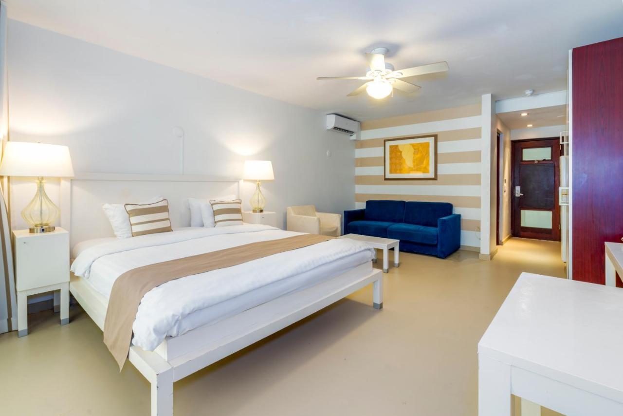 Floris Suite Hotel - Spa & Beach Club - Adults Only Piscadera Bay Exteriér fotografie